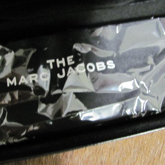 THE MARC JACOBS UNISEX DESIGNER SUNGLASSES NIB - Picture 8 of 8